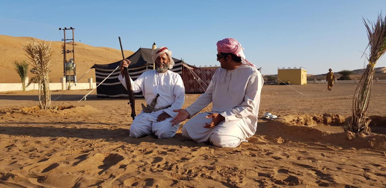 Hotel Al Hawiyah Camp Extérieur photo