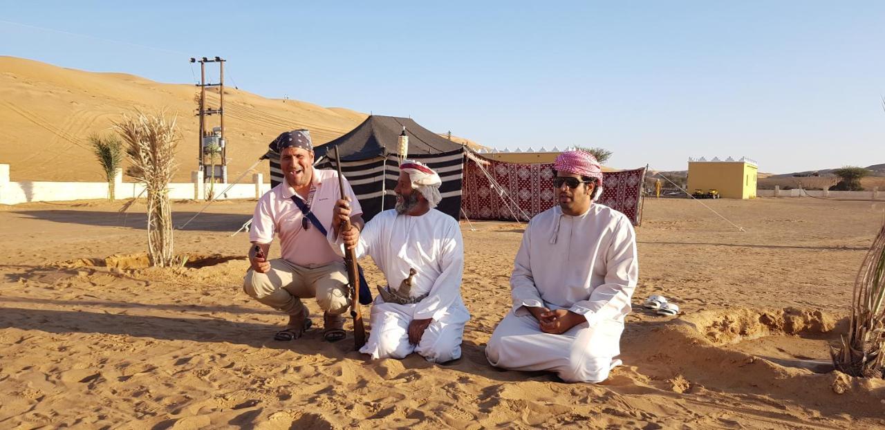 Hotel Al Hawiyah Camp Extérieur photo