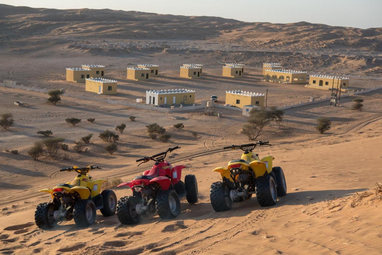 Hotel Al Hawiyah Camp Extérieur photo