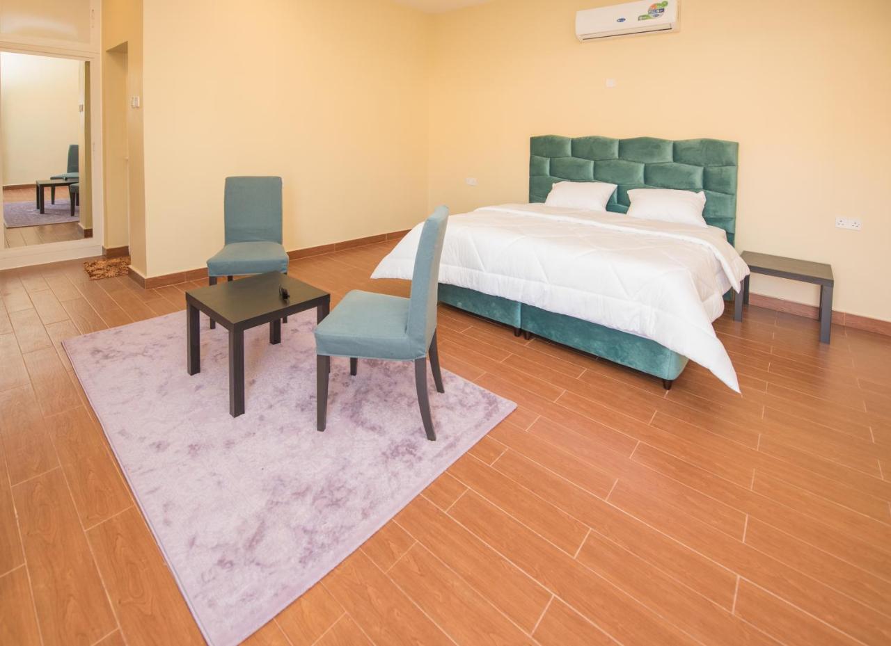 Hotel Al Hawiyah Camp Extérieur photo